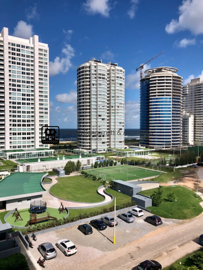Apartamento ID.1703 -  Impecable a metros del mar en la Brava