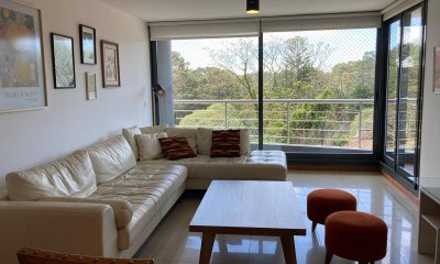 Apartamento en Torre nueva con todos los servicios