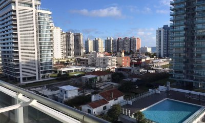 Apartamento en venta con excelente vista y parrillero propio