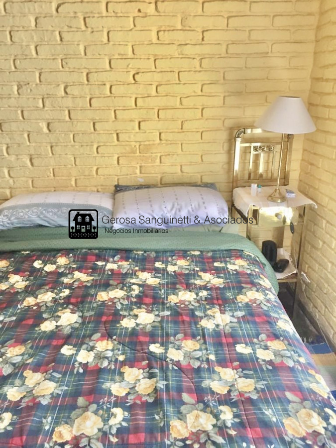Casa ID.1325 - Muy cómoda casa en venta en Pinares 