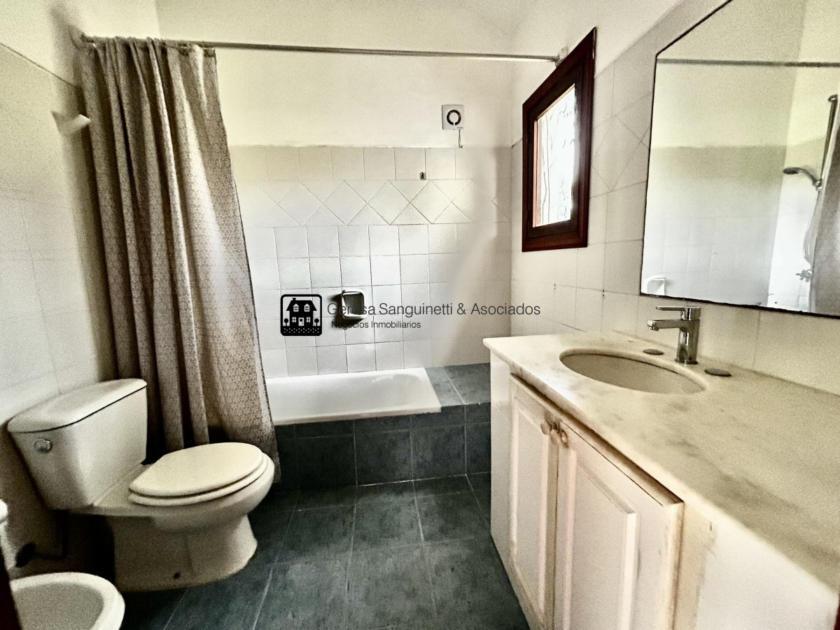 Casa ID.1250 - Casa en Punta del Este, Pinares