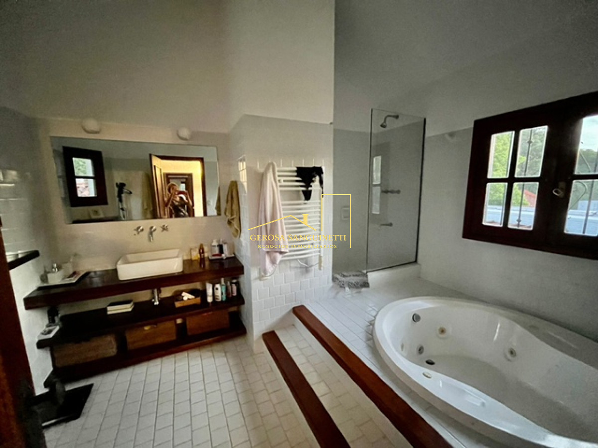 Casa ID.2256 - Casa en San Rafael, muy buena ubicación