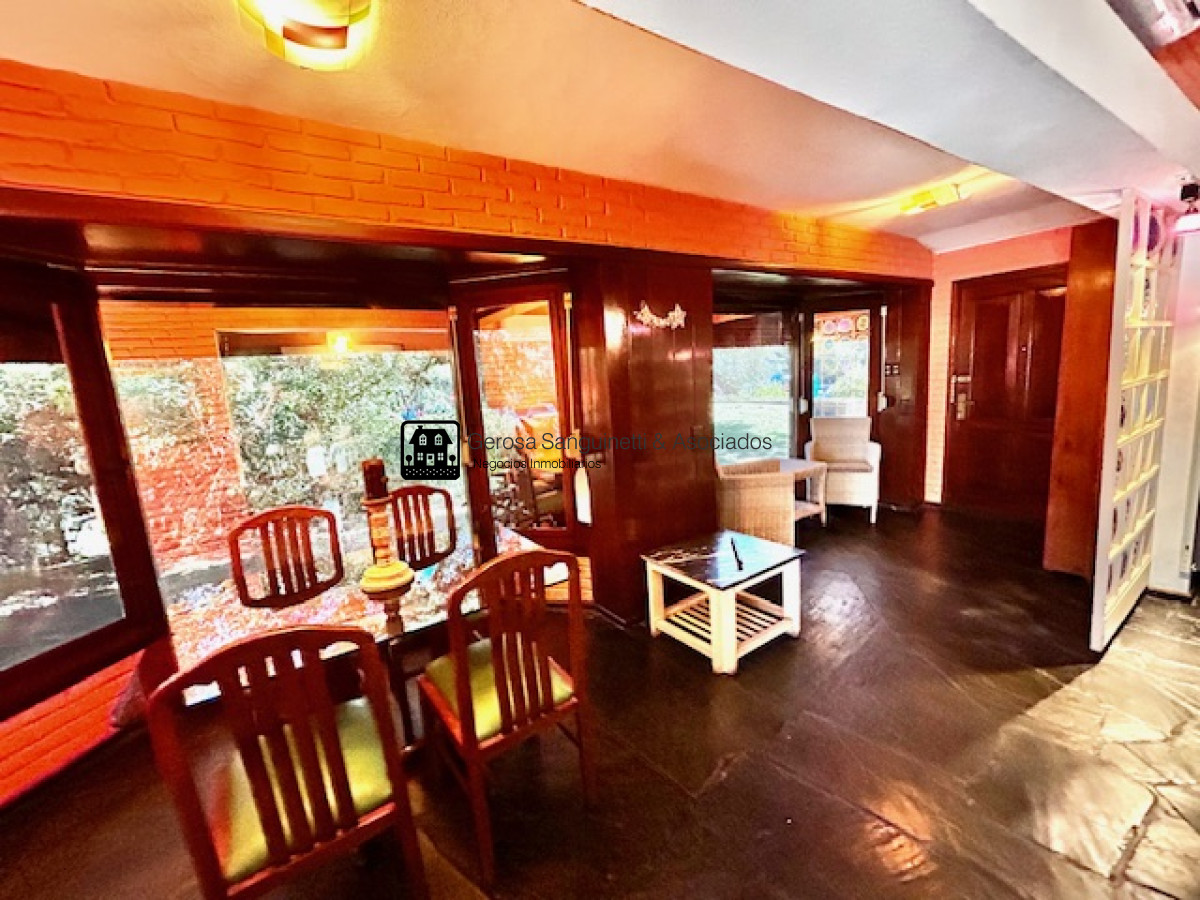 Casa ID.2492 - Muy cómoda casa en excelente ubicación 
