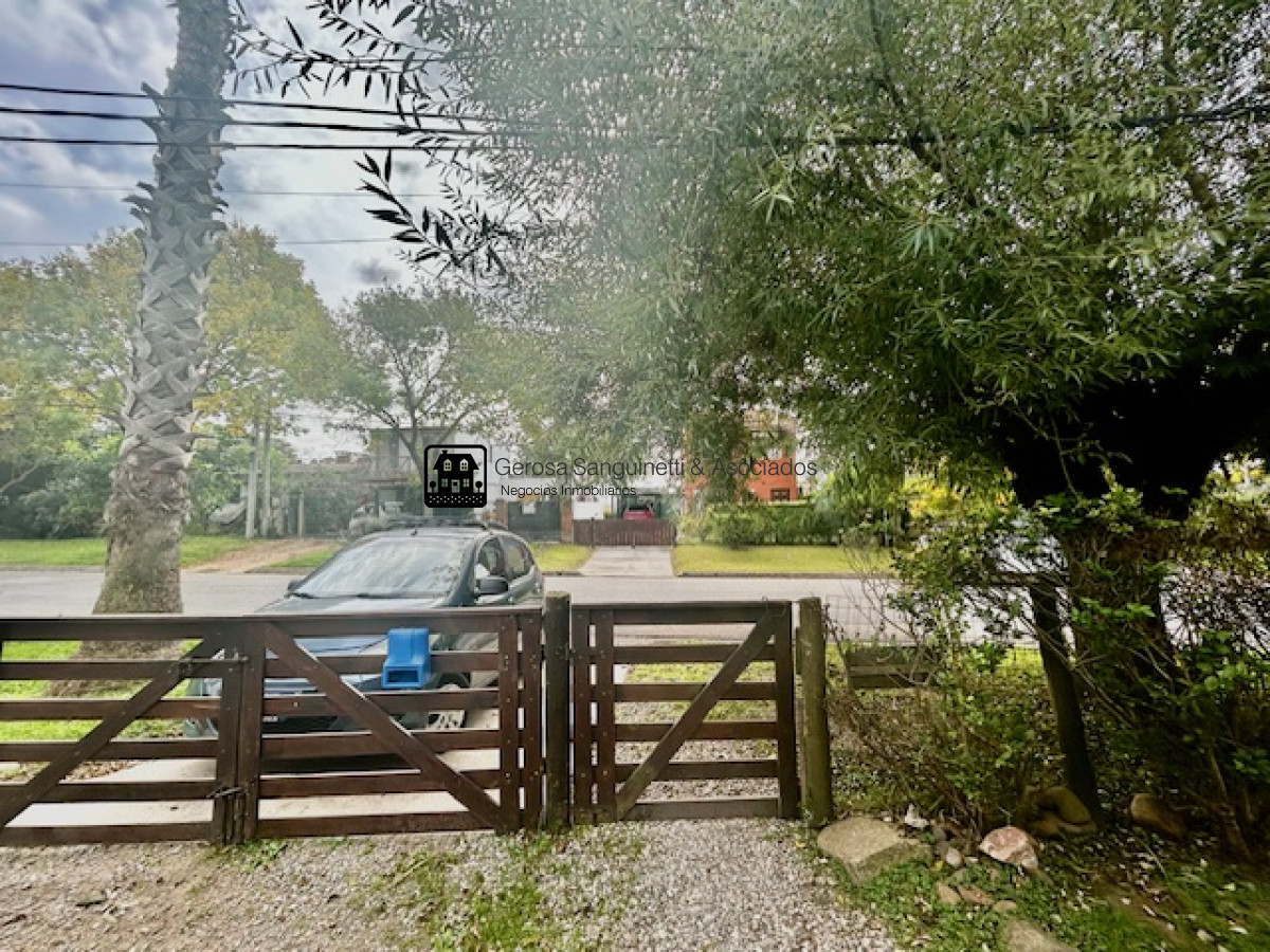 Casa ID.2569 - Casa PH en venta en la Sonrisa, ideal renta o para vivir todo el año