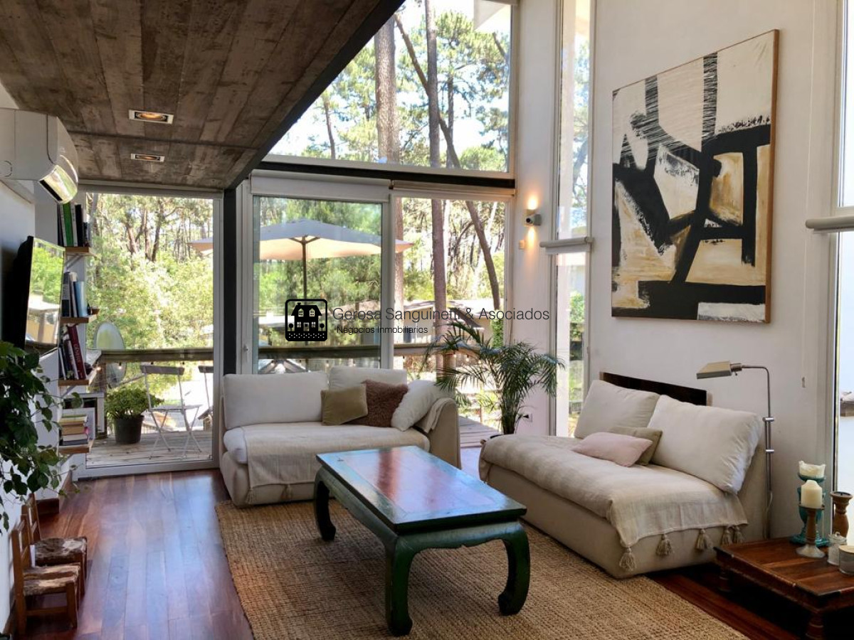 Casa ID.1603 - Casa moderna y luminosa lista para disfrutar