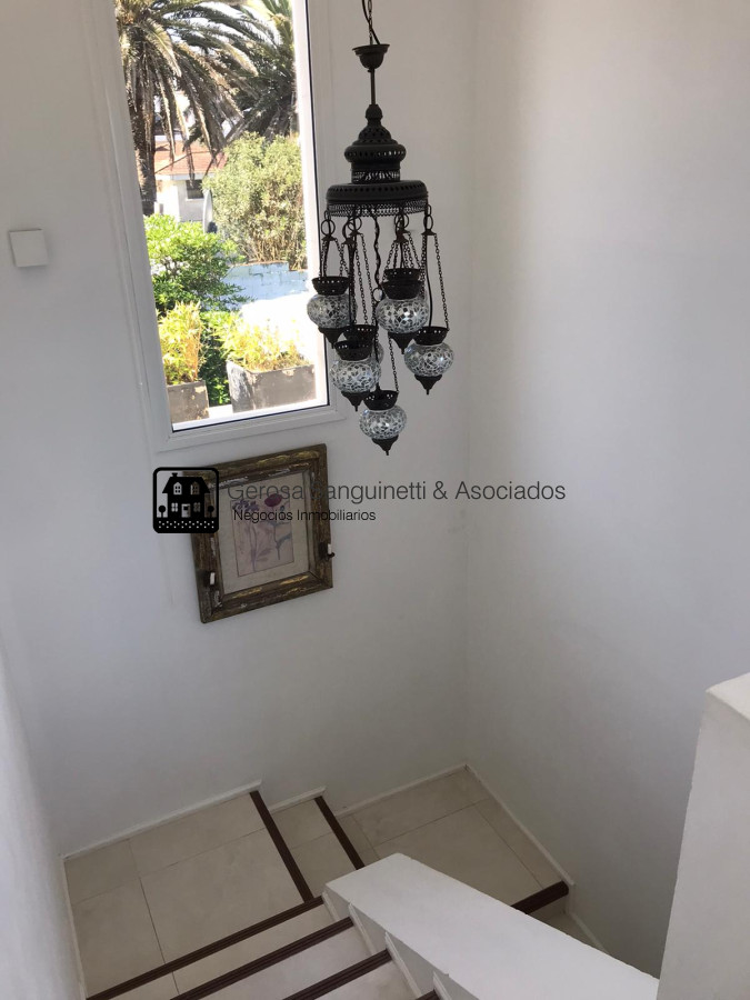 Casa ID.1541 - Espectacular casa en la Península a metros del mar