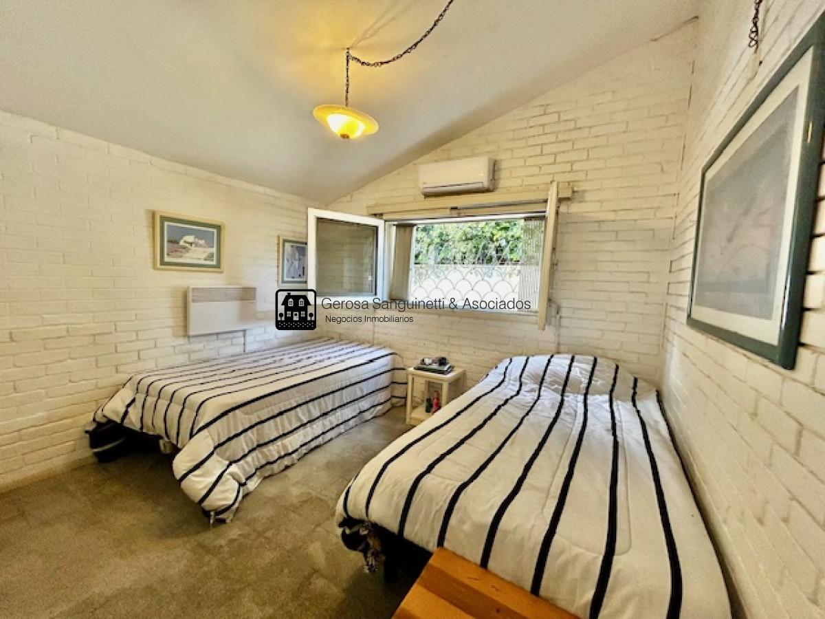 Casa ID.2492 - Muy cómoda casa en excelente ubicación 