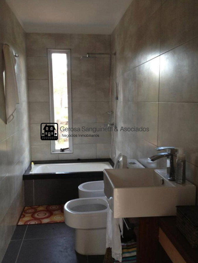 Casa ID.1618 - Casa en La Barra, Montoya. Excelente ubicación