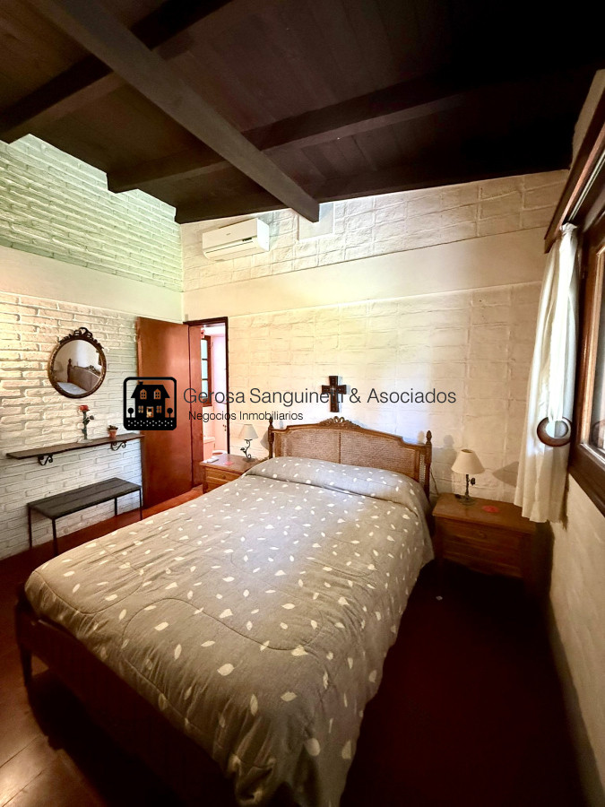 Casa ID.2633 - Chalet clásico en excelente ubicación en el Barrio Golf