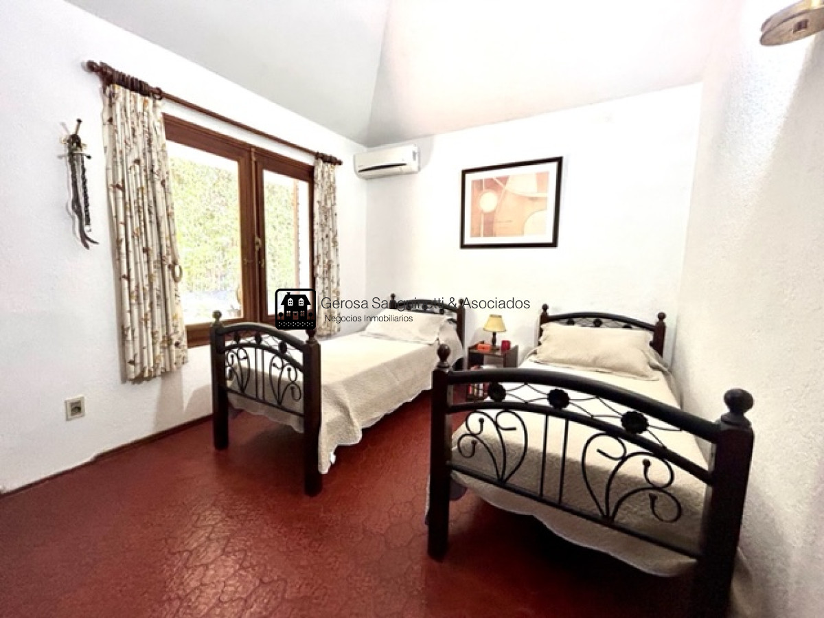 Casa ID.2497 - OPORTUNIDAD! Muy linda casa ideal para vivir todo el año