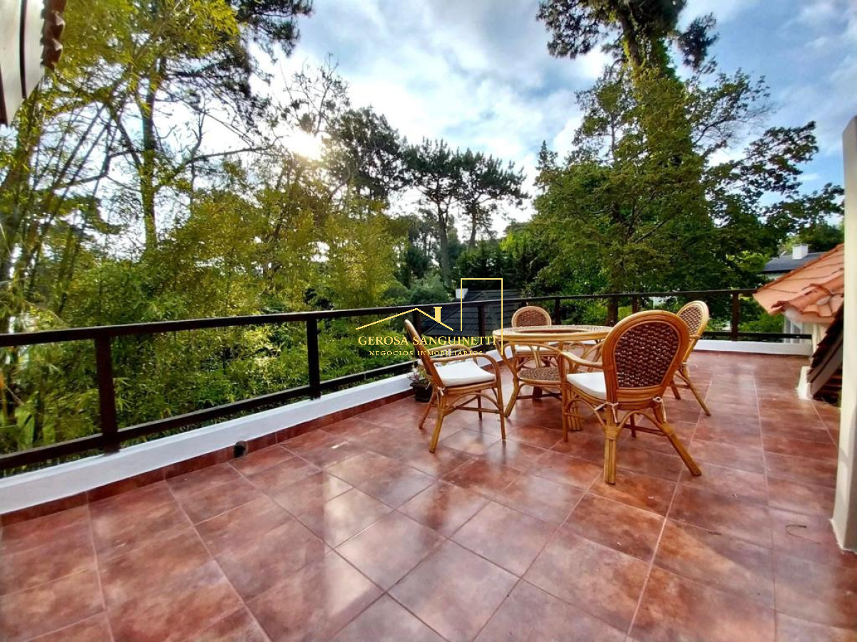 Casa ID.3260 - Muy linda casa en San Rafael de 4 dormitorios en venta