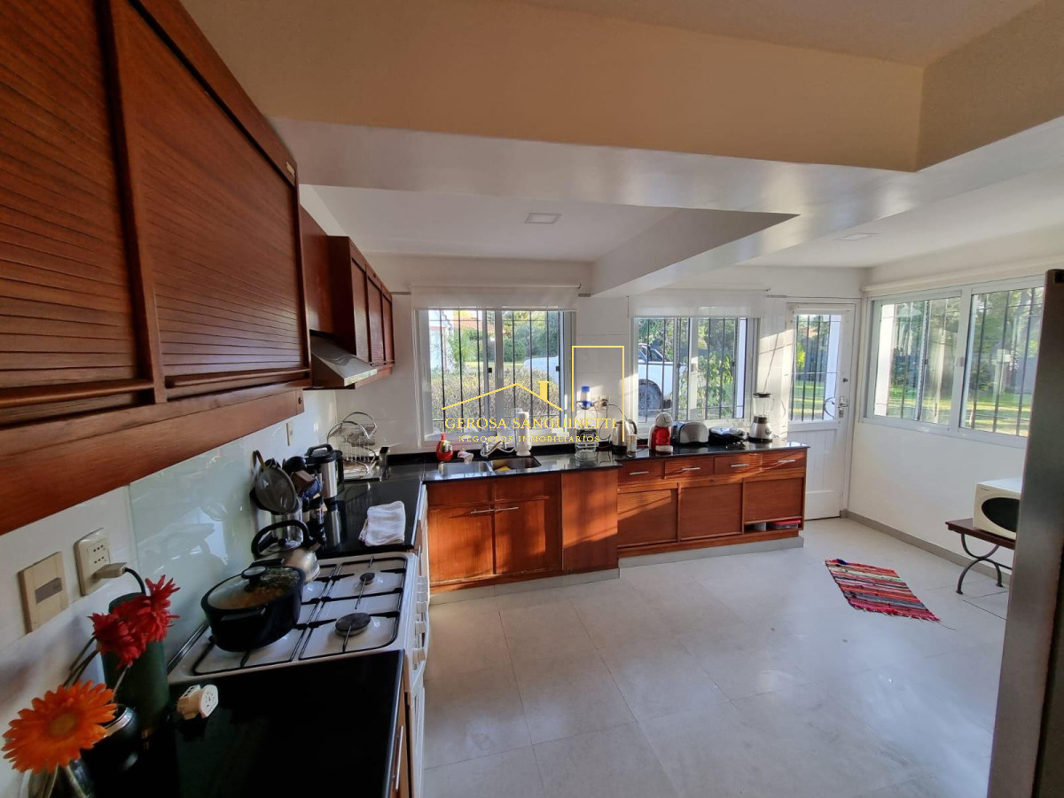 Casa ID.1060 - Gran casa en el golf de 5 dormitorios en alquiler