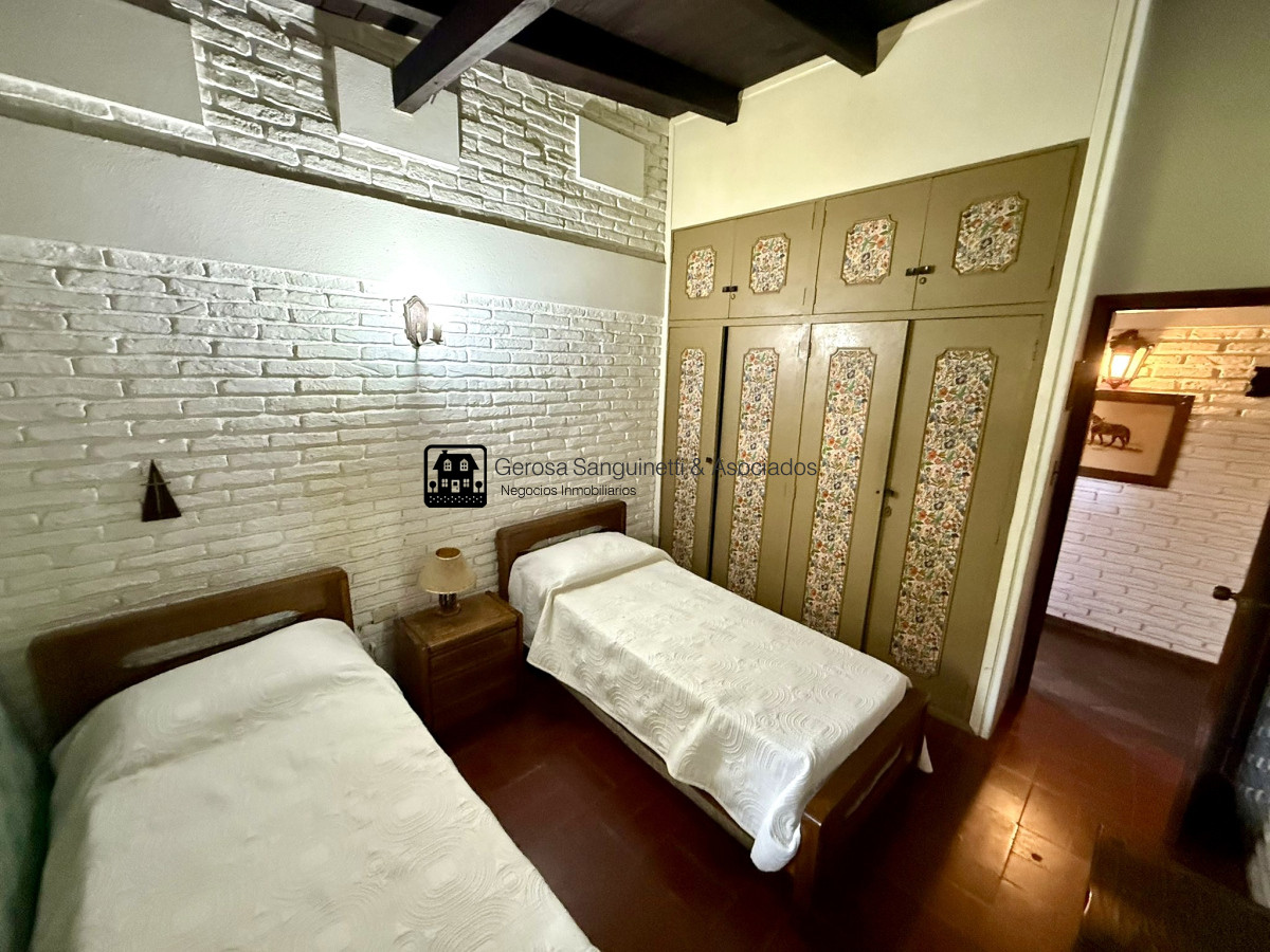 Casa ID.2633 - Chalet clásico en excelente ubicación en el Barrio Golf