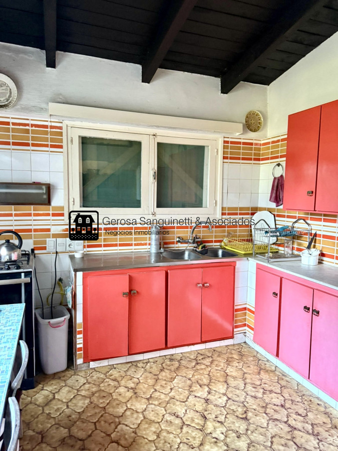 Casa ID.2633 - Chalet clásico en excelente ubicación en el Barrio Golf