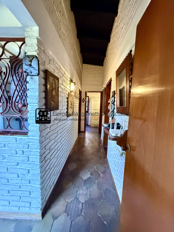 Casa ID.2633 - Chalet clásico en excelente ubicación en el Barrio Golf