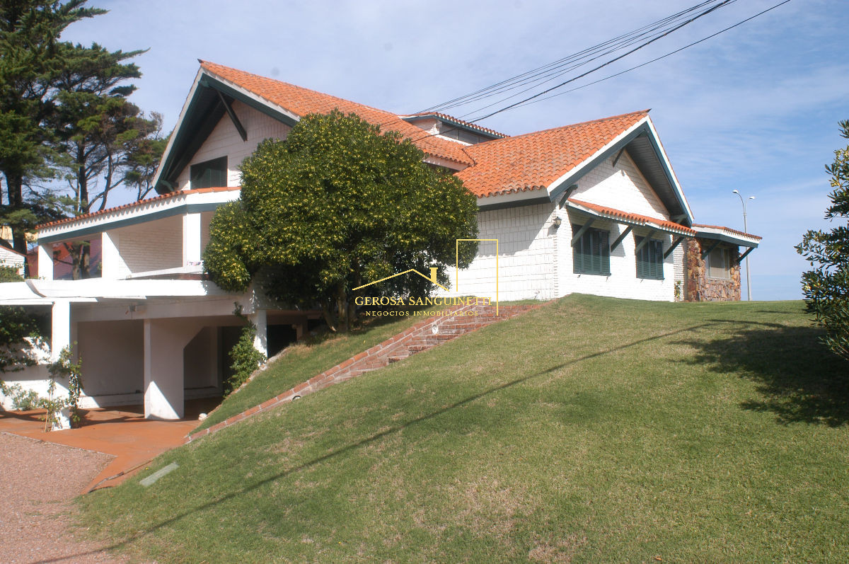 Casa ID.775 - Casa en Punta del Este, Pinares