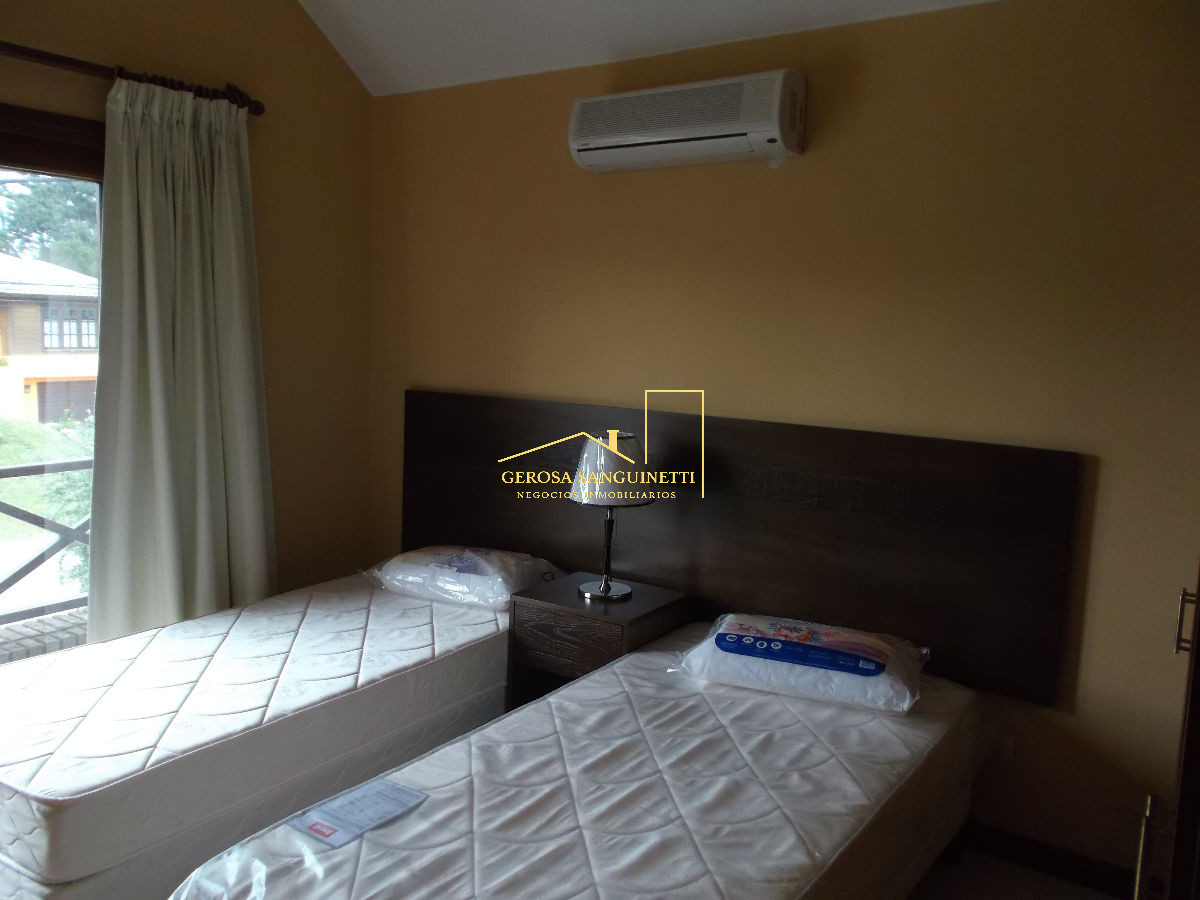 Casa ID.862 - Casa en Jardines de Córdoba