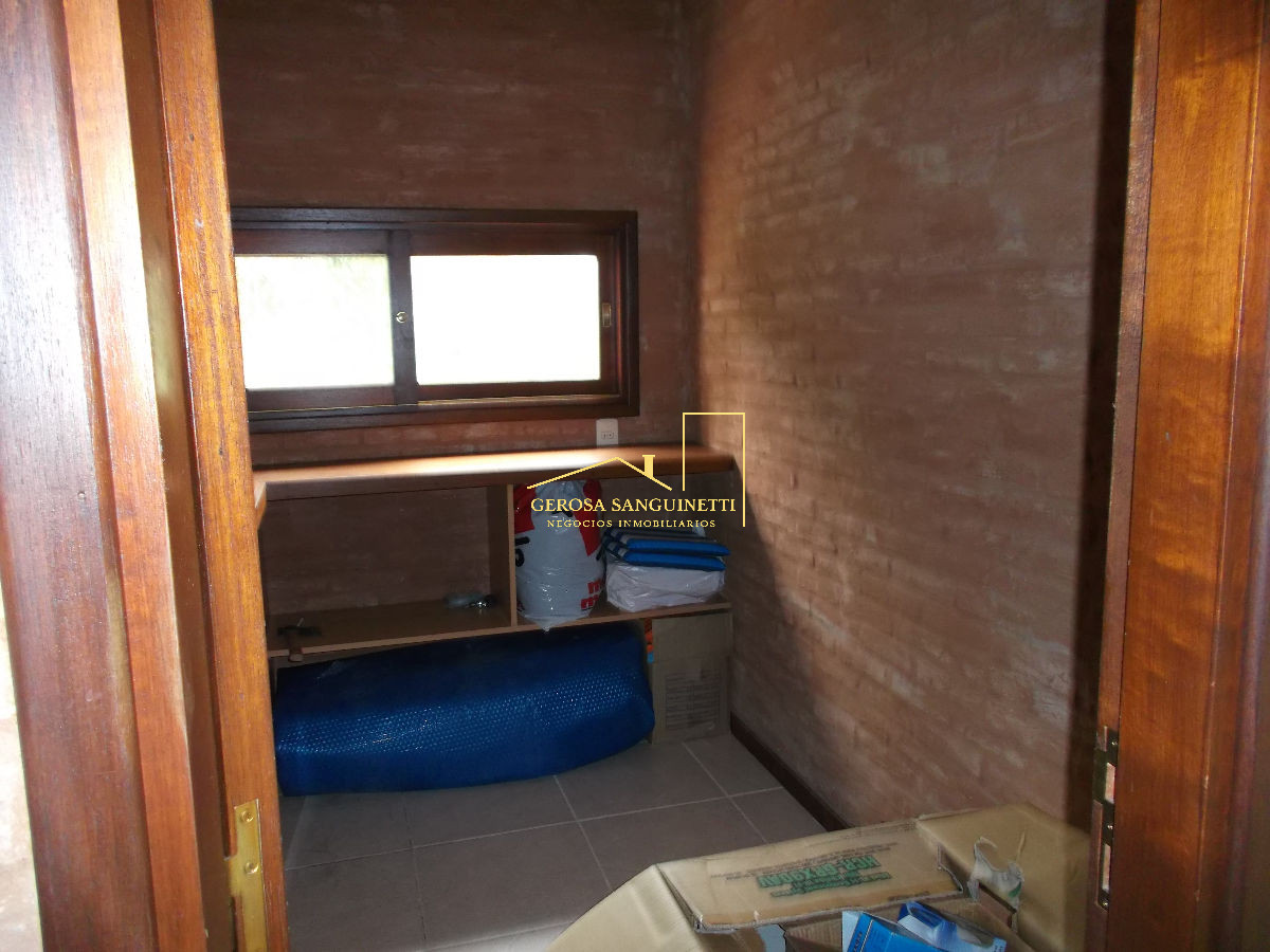 Casa ID.862 - Casa en Jardines de Córdoba