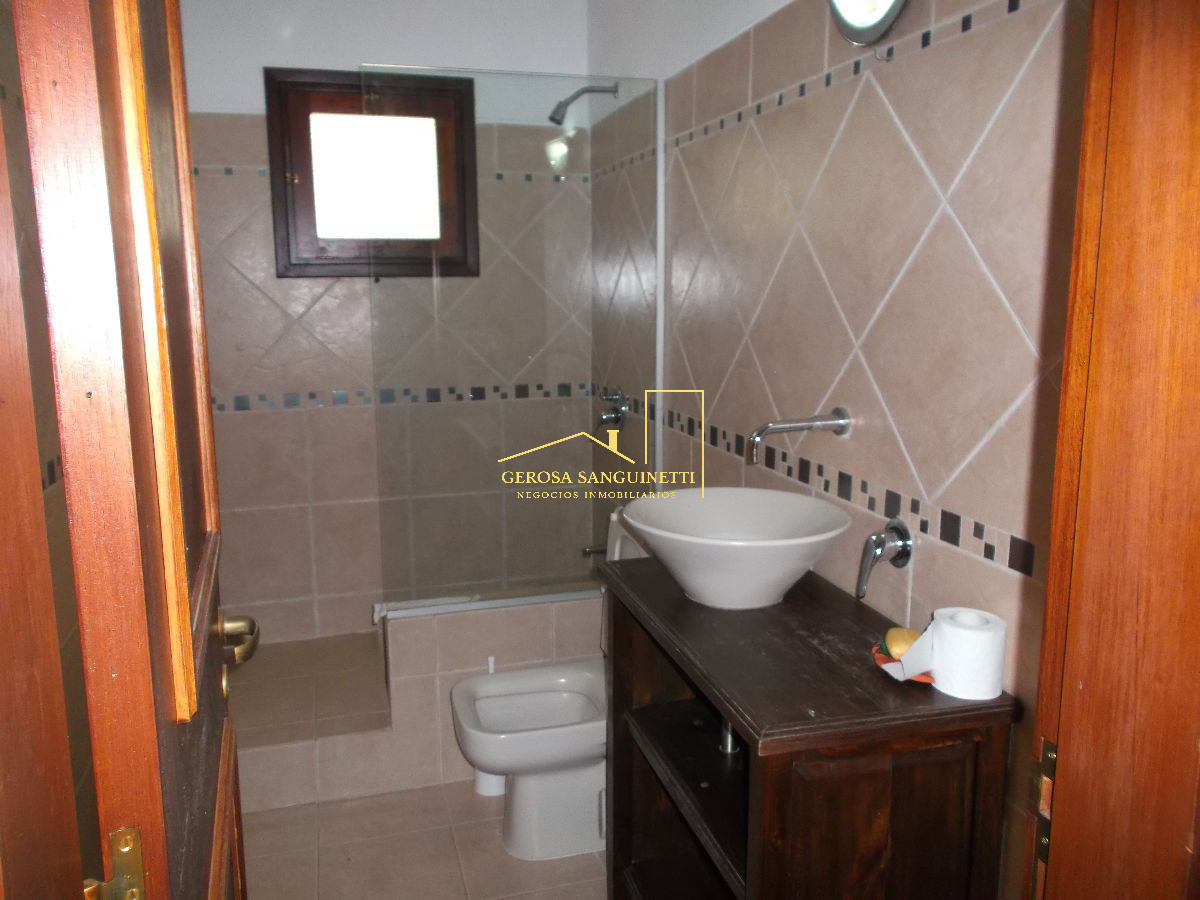 Casa ID.862 - Casa en Jardines de Córdoba