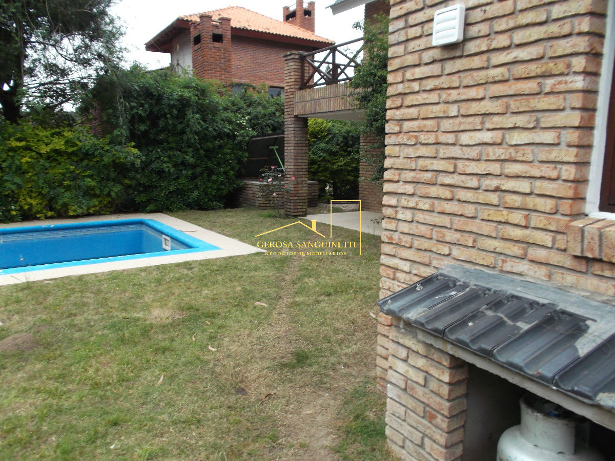 Casa ID.862 - Casa en Jardines de Córdoba