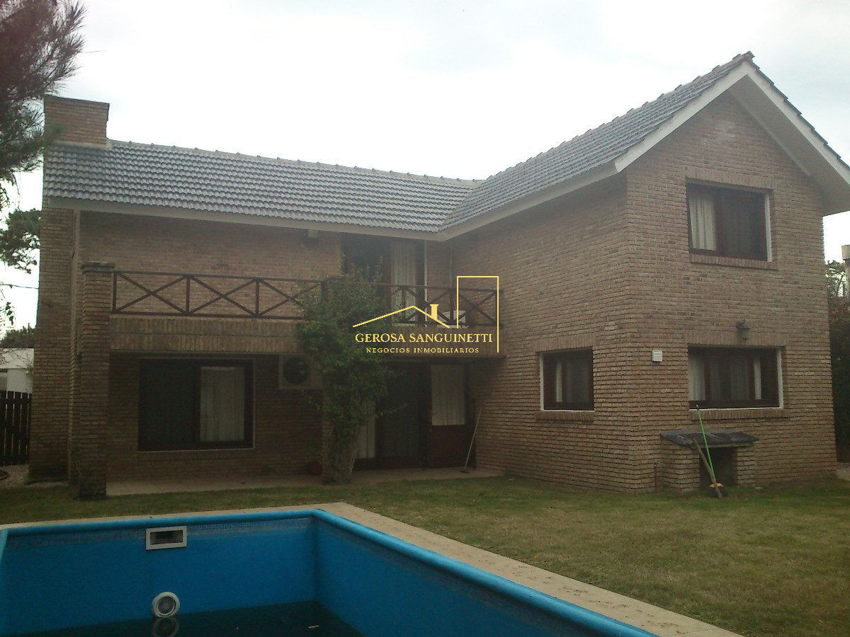 Casa ID.862 - Casa en Jardines de Córdoba