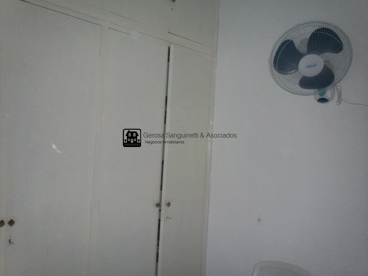 Casa ID.645 - Muy linda casa en alquiler anual a 2 cuadras del mar