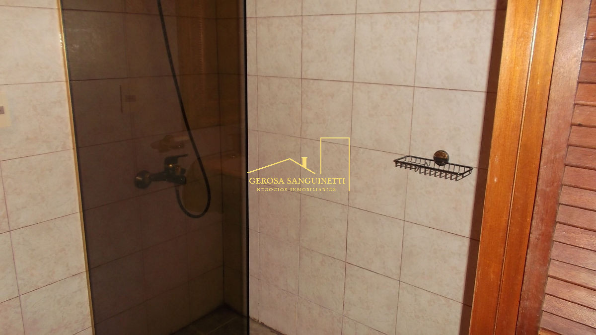 Casa ID.905 - Casa muy bien ubicada en Pinares 