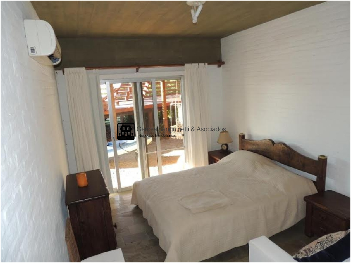 Casa ID.1262 - Espectacular casa en Punta Ballena con vista a Solanas 