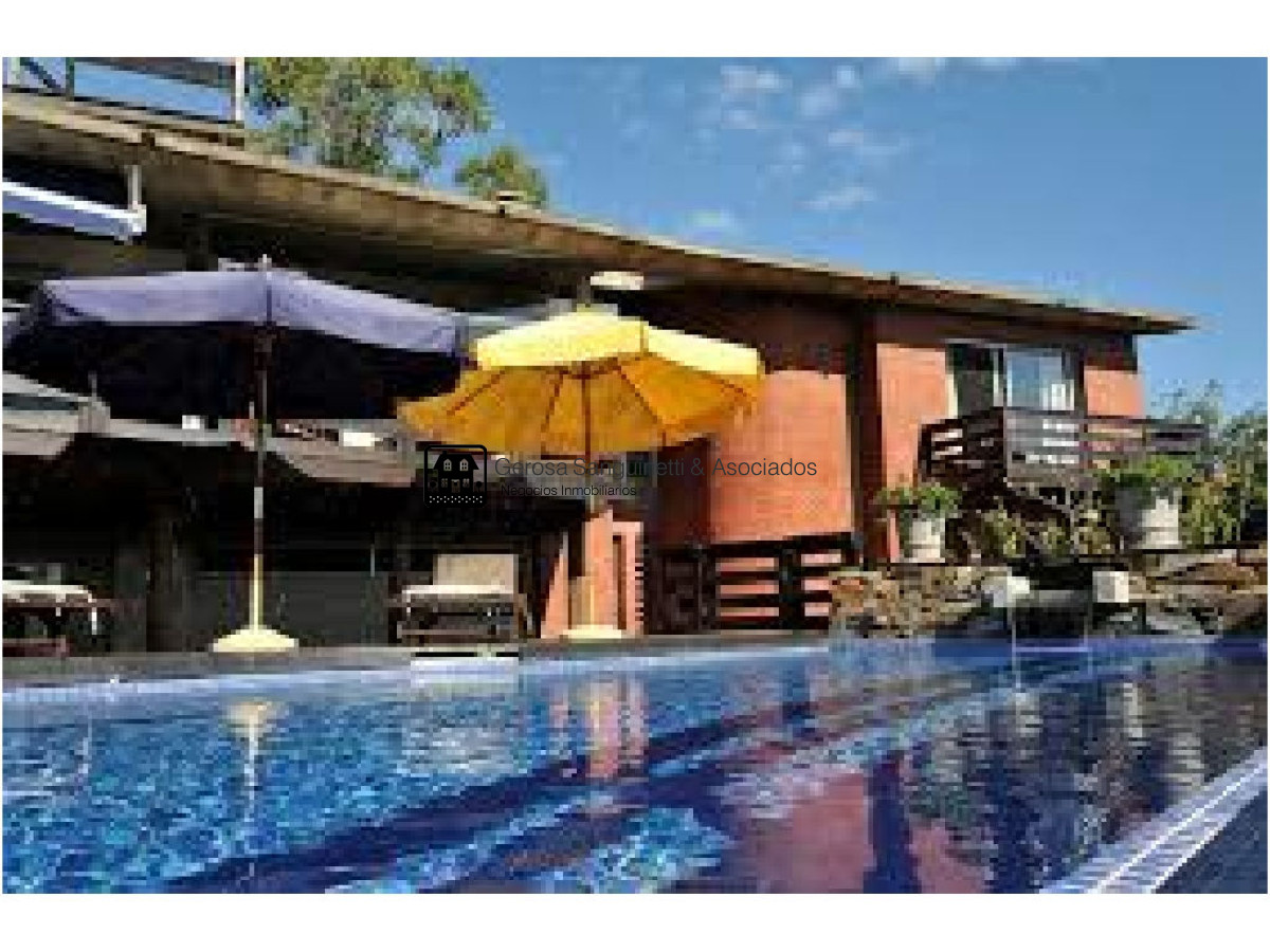 Casa ID.1262 - Espectacular casa en Punta Ballena con vista a Solanas 