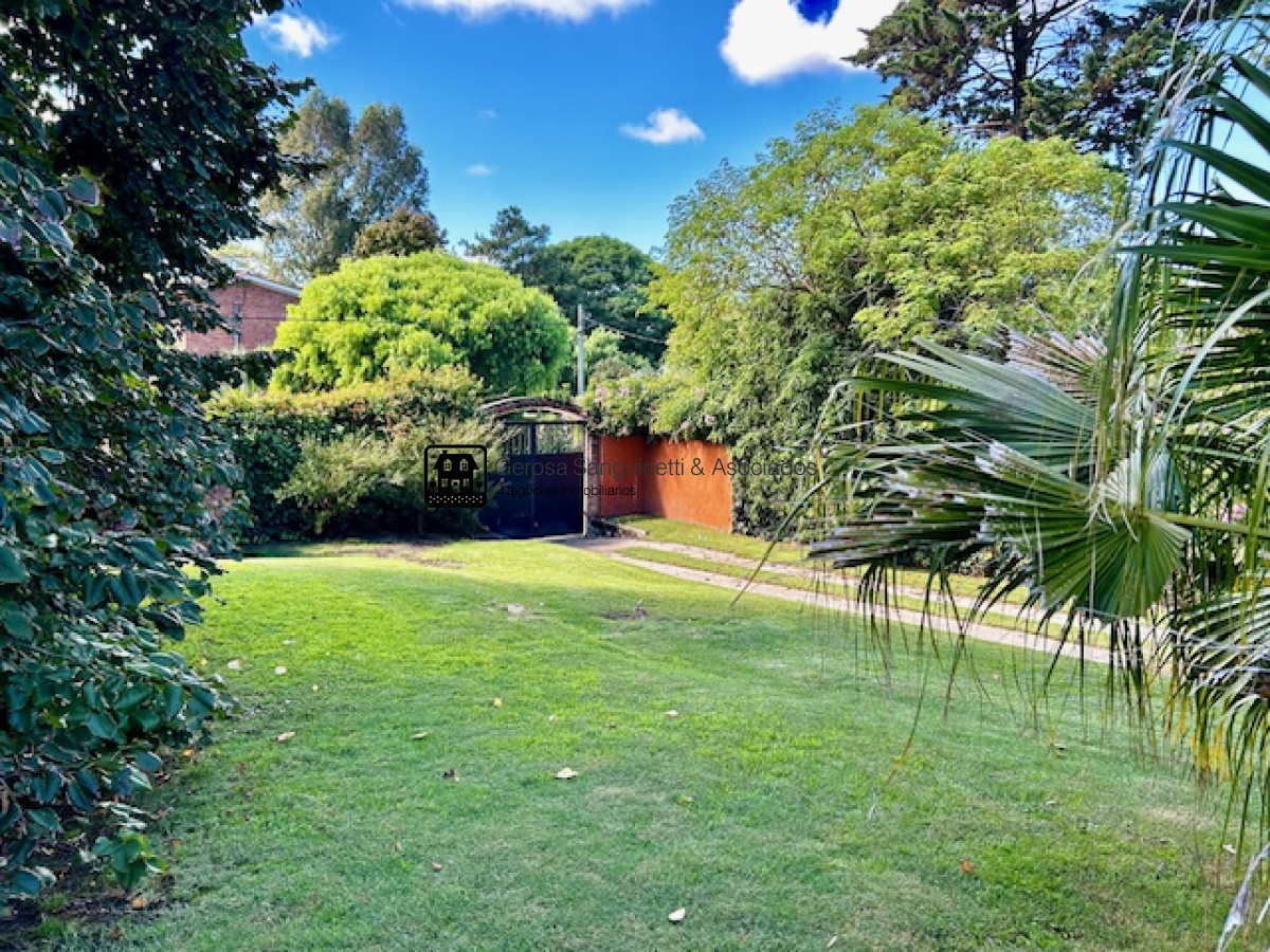 Casa ID.2492 - Muy cómoda casa en excelente ubicación 