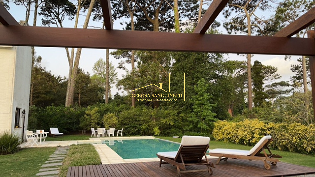 Casa ID.2256 - Casa en San Rafael, muy buena ubicación