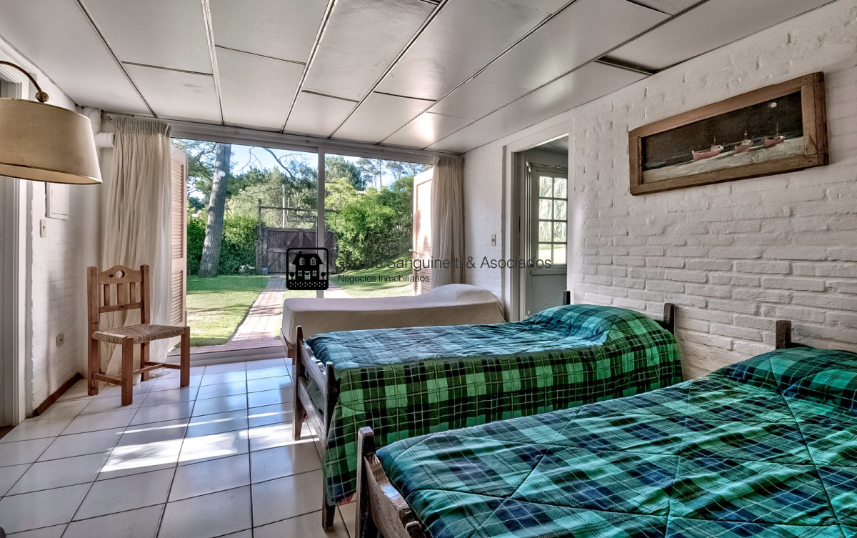 Casa ID.1332 - Muy linda casa en Pinares a metros del mar