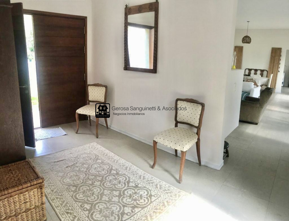 Casa ID.1037 - Muy linda casa en La Arbolada