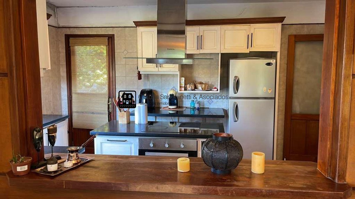 Casa ID.3345 - casa muy comoda en venta en Jardines de Cordoba con 4 dormitorios