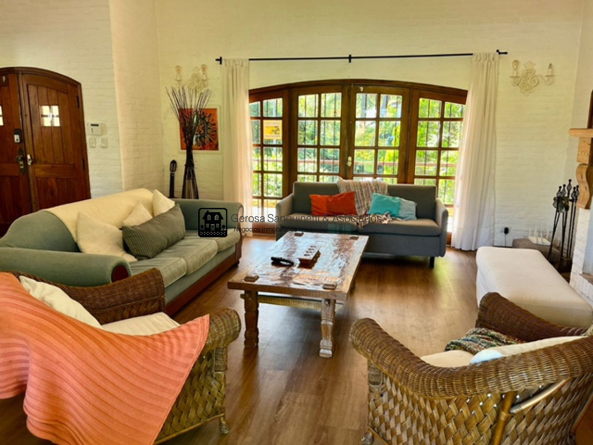 Casa ID.2256 - Casa en San Rafael, muy buena ubicación