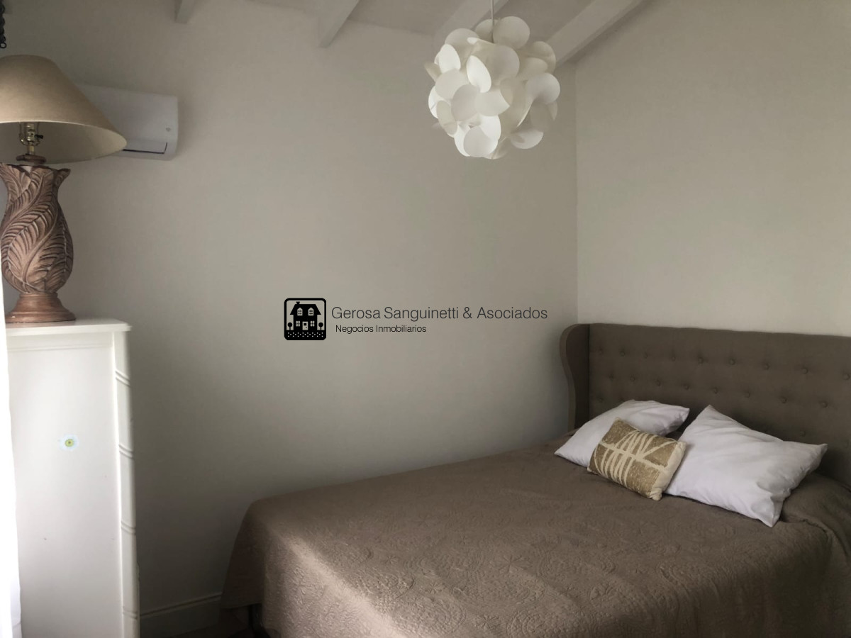 Casa ID.3207 - Hermosa casa de 5 dormitorios en La Arbolada Village alquiler y venta