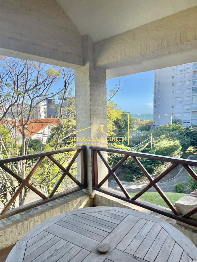 Casa ID.2657 - Muy linda casa a a metros del mar en Punta del Este 3 dormitorios