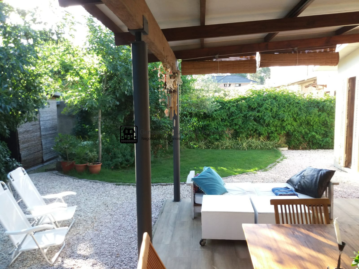 Casa ID.1553 - Muy comoda casa en Pinares