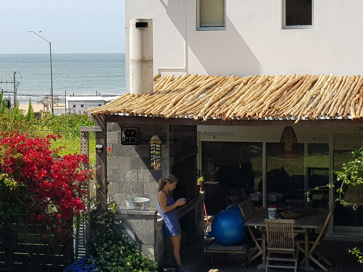 Casa ID.808 - Casa a metros del mar