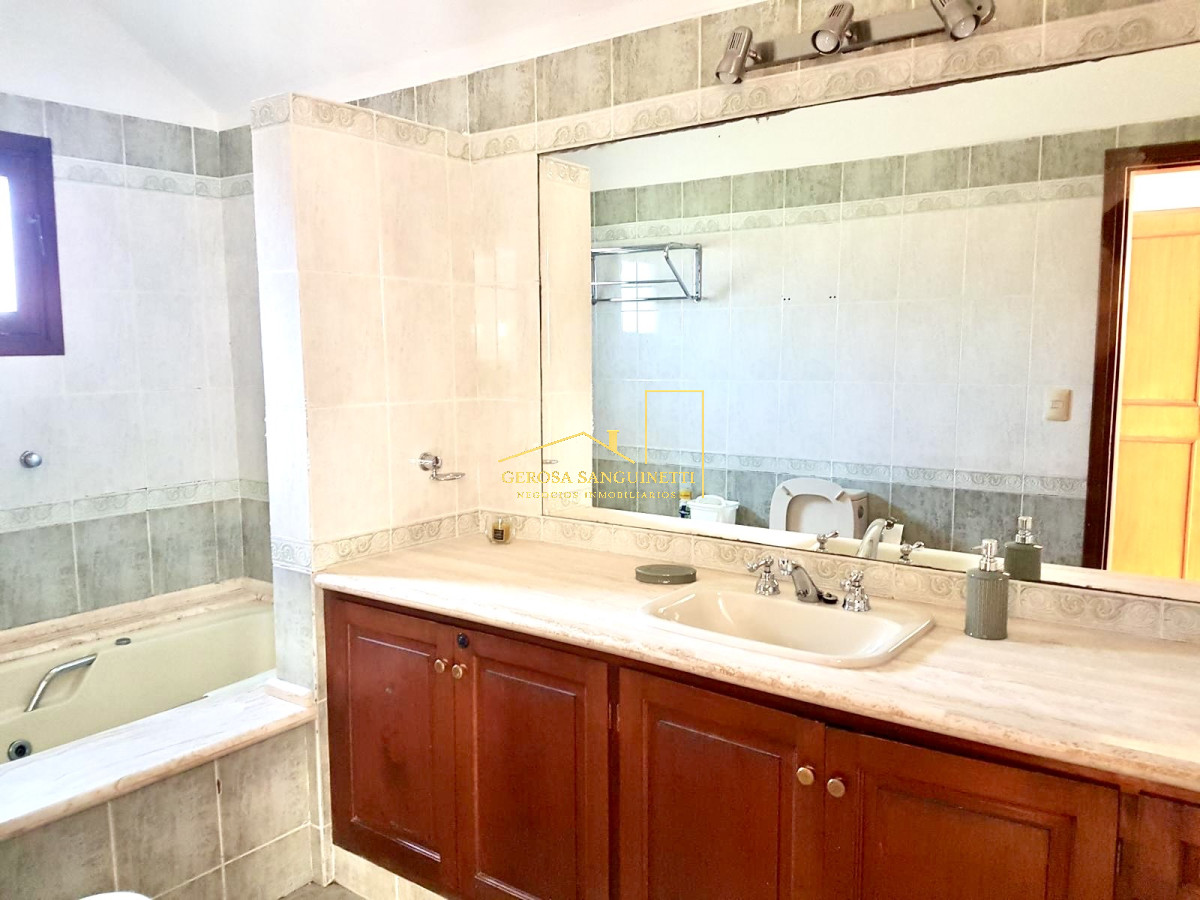 Casa ID.3342 - Muy linda casa en alquiler de temporada- Jardines de Córdoba 