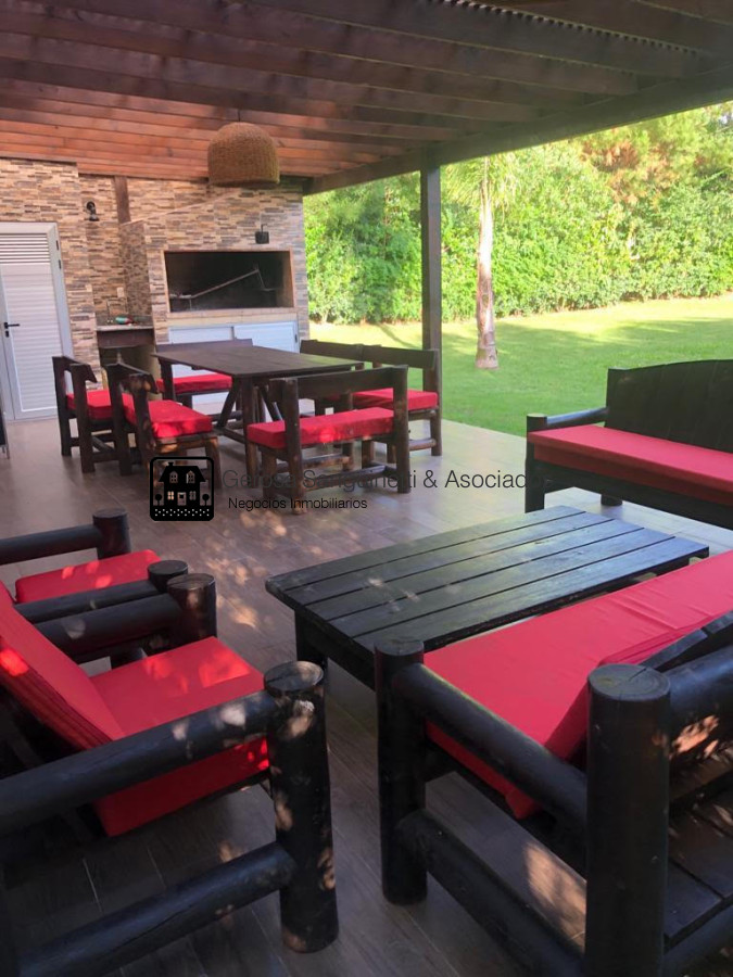 Casa ID.1617 - Casa moderna y cómoda para disfrutar en temporada