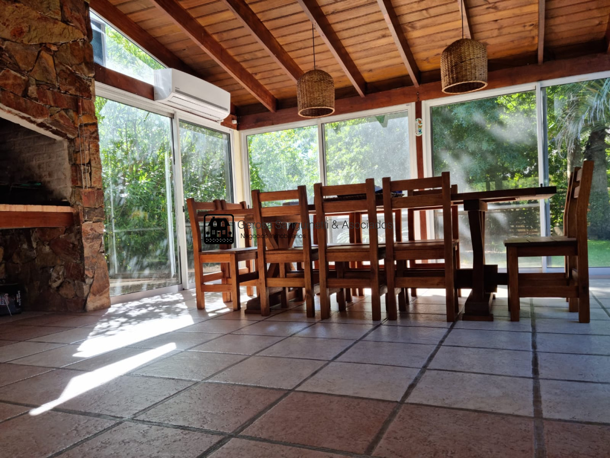 Casa ID.2082 - ¡Espectacular casa en Solanas!