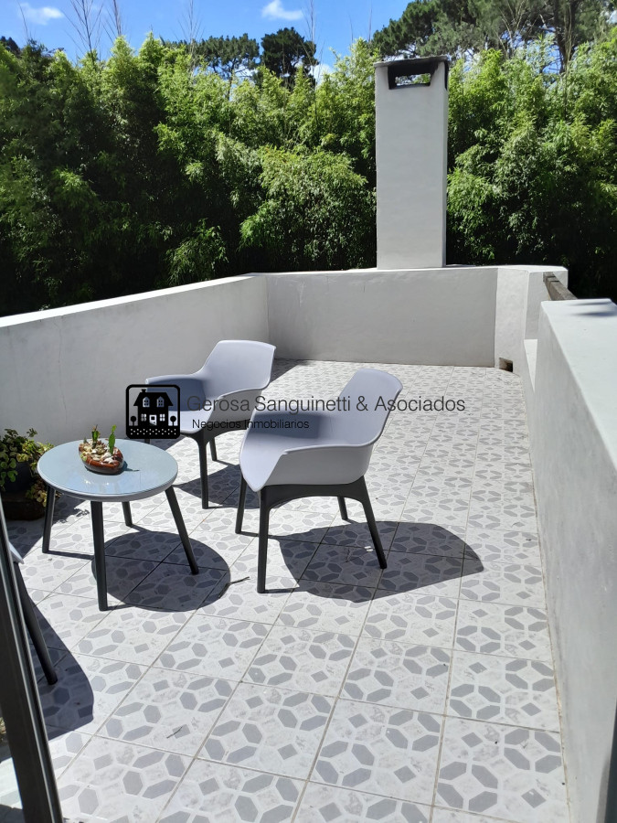 Casa ID.1020 - Casa en Pinares totalmente reciclada