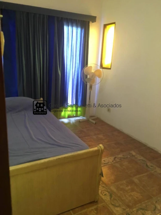 Casa ID.2124 - Casa en Pinares con espectacular jardín
