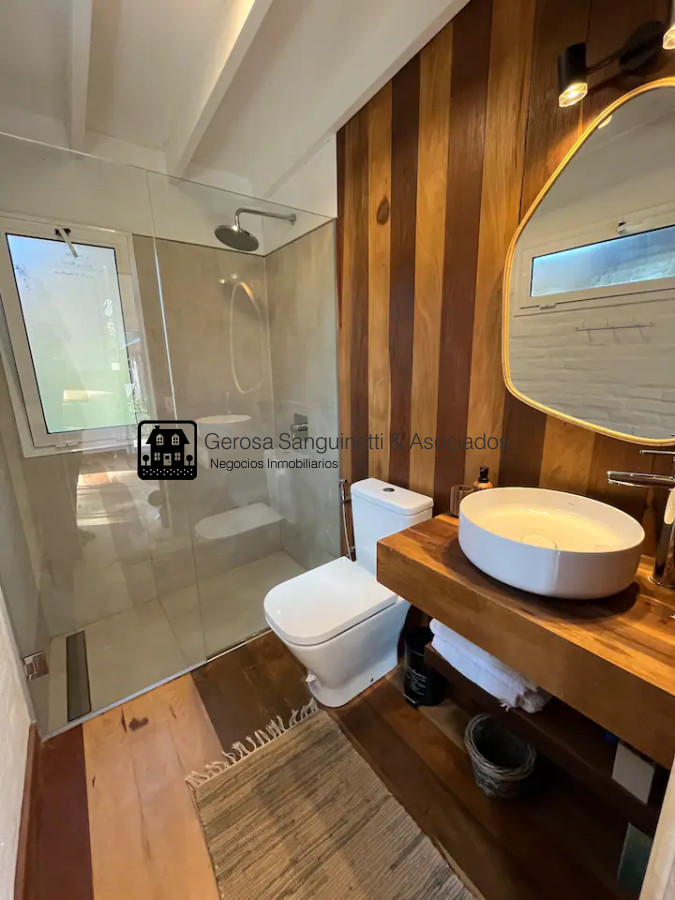 Casa ID.2245 - Casa a metros del mar en Montoya
