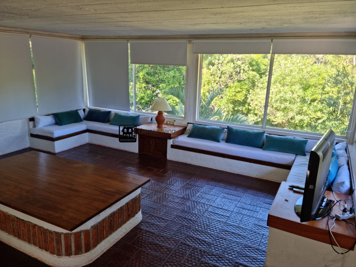 Casa ID.2082 - ¡Espectacular casa en Solanas!
