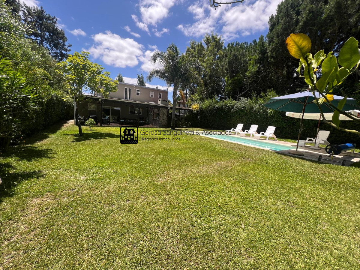 Casa ID.1617 - Casa moderna y cómoda para disfrutar en temporada