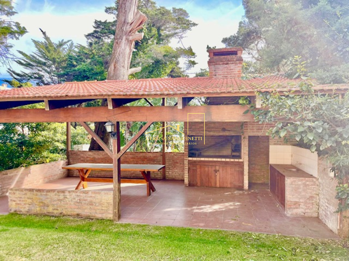 Casa ID.2657 - Muy linda casa a a metros del mar en Punta del Este 3 dormitorios