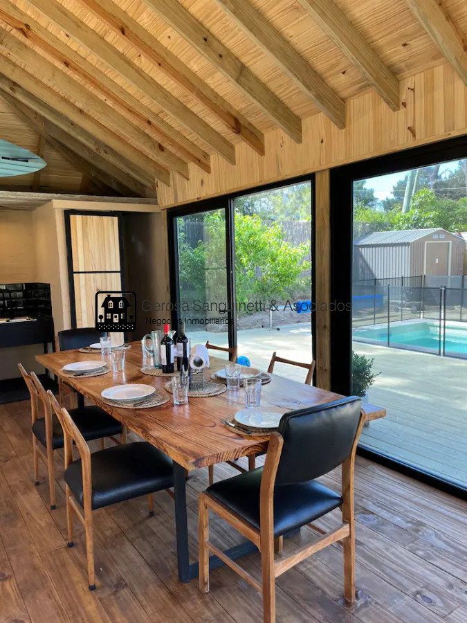 Casa ID.2245 - Casa a metros del mar en Montoya