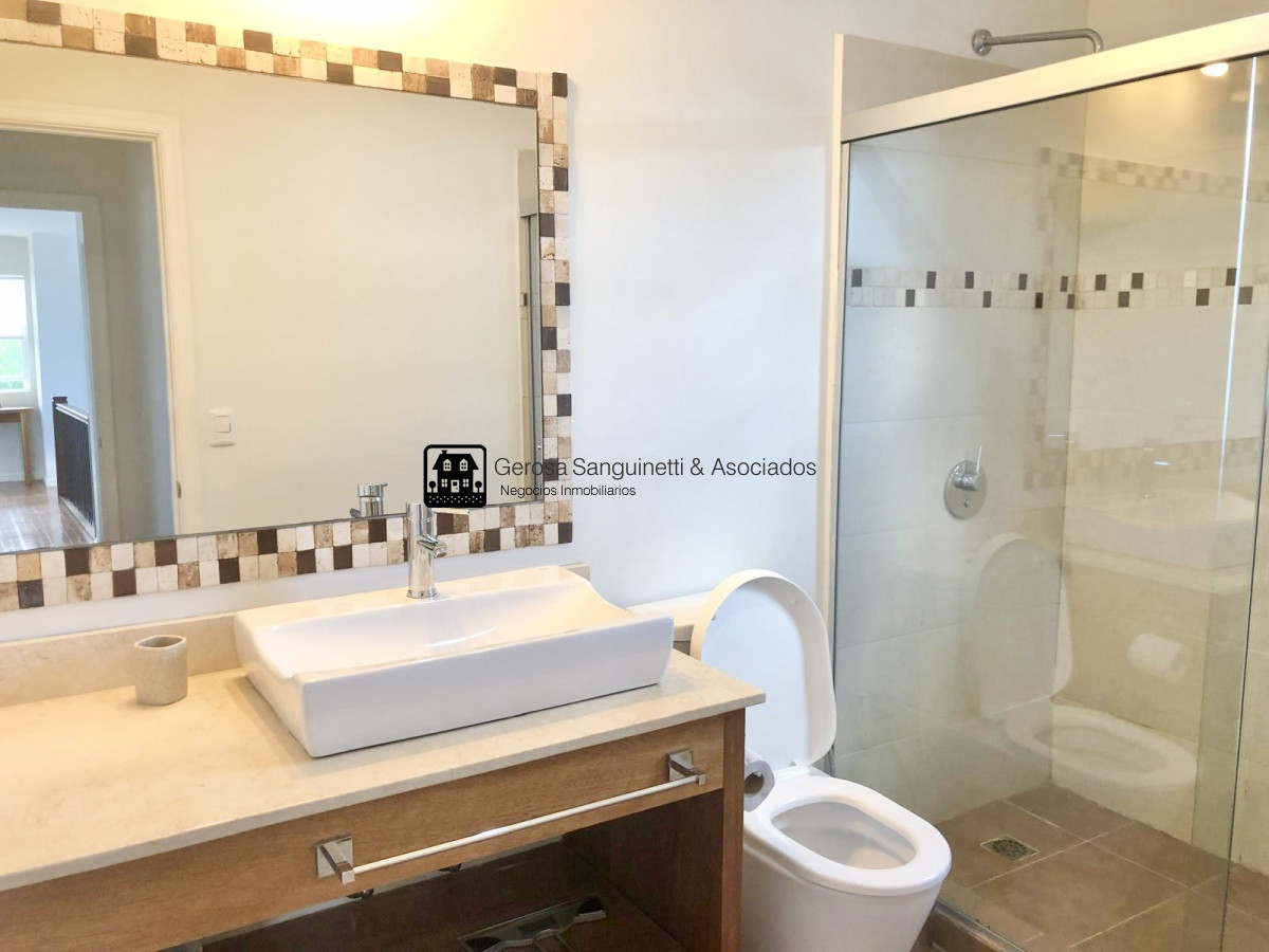 Casa ID.1617 - Casa moderna y cómoda para disfrutar en temporada